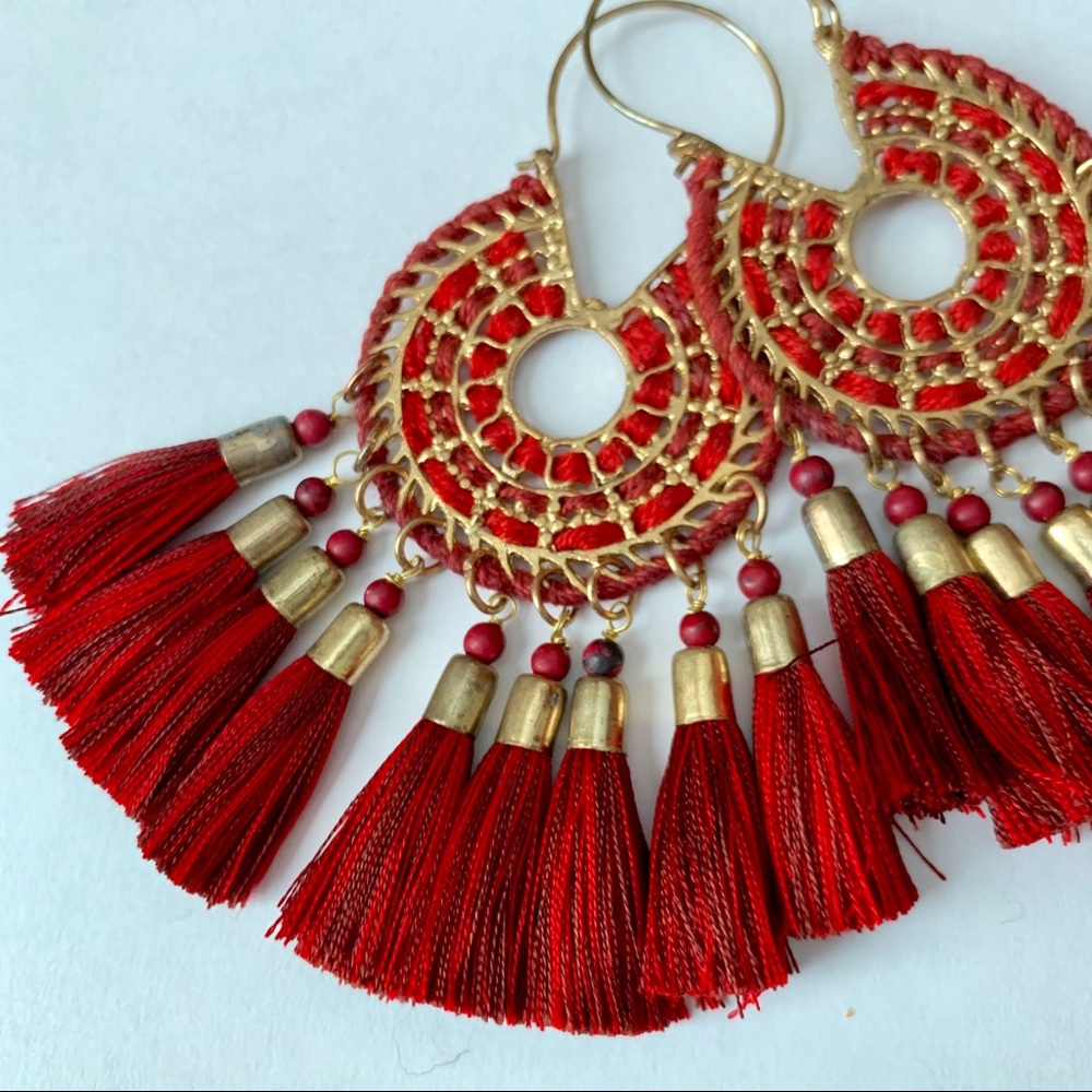 ♥️♥️♥️ Red Tassels Earrings ♥️♥️♥️ - Picture 4 of 6